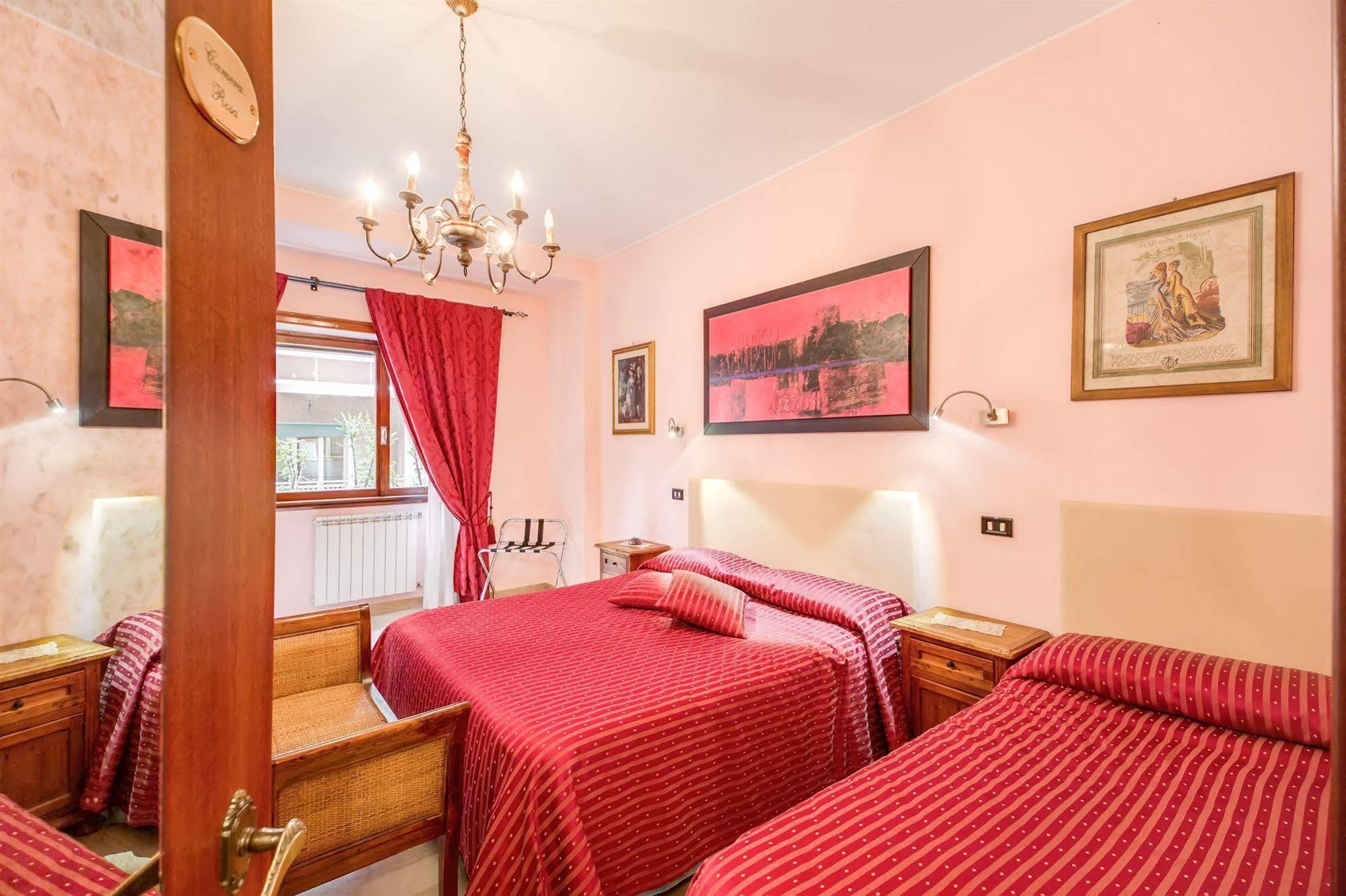 Domus Cornelia Bed & Breakfast Rome Exterior photo