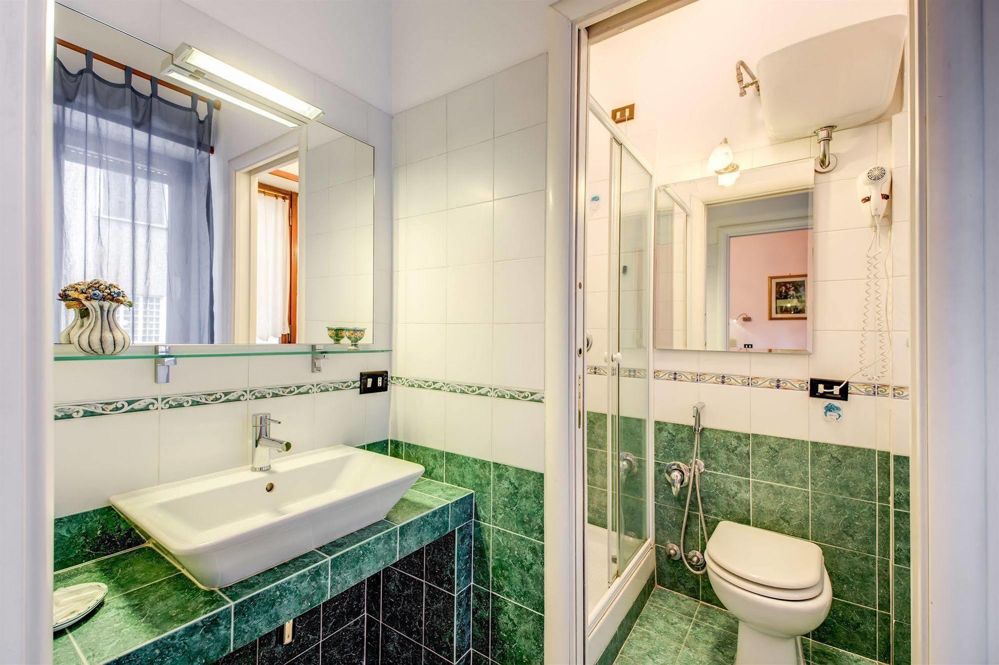 Domus Cornelia Bed & Breakfast Rome Exterior photo