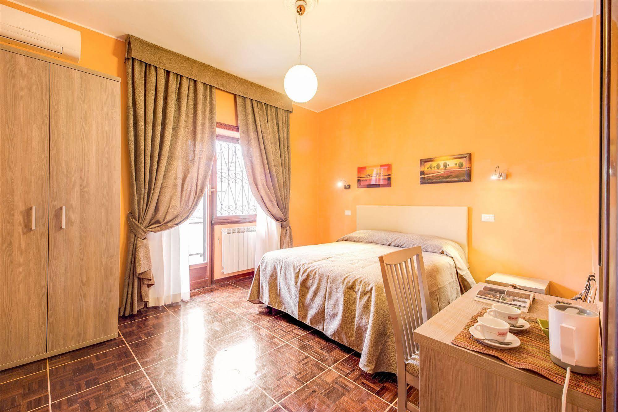 Domus Cornelia Bed & Breakfast Rome Exterior photo