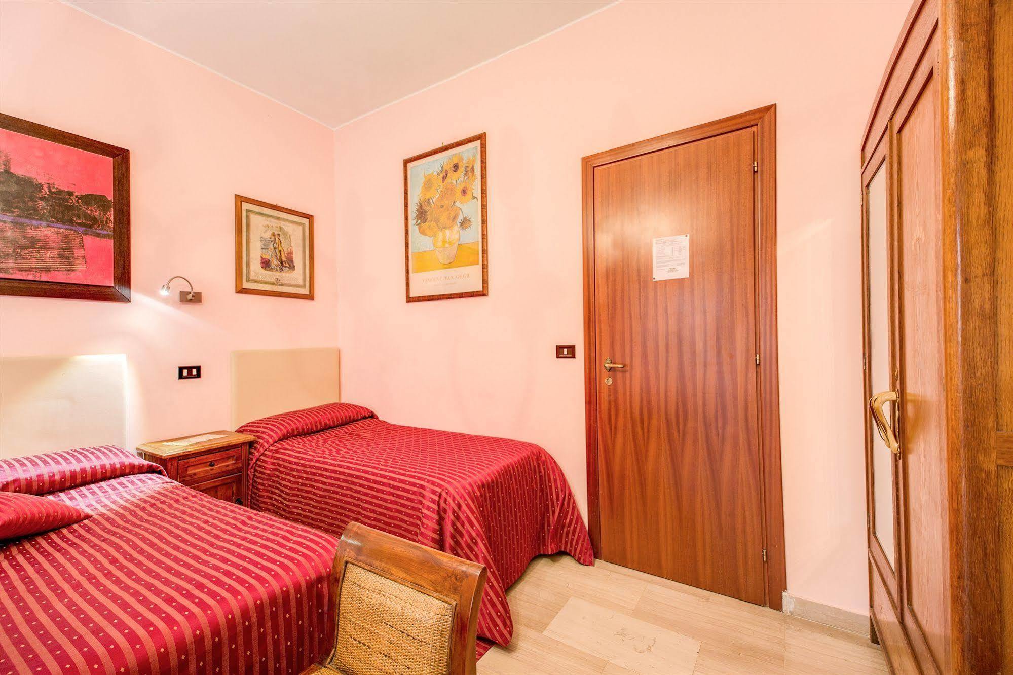 Domus Cornelia Bed & Breakfast Rome Exterior photo